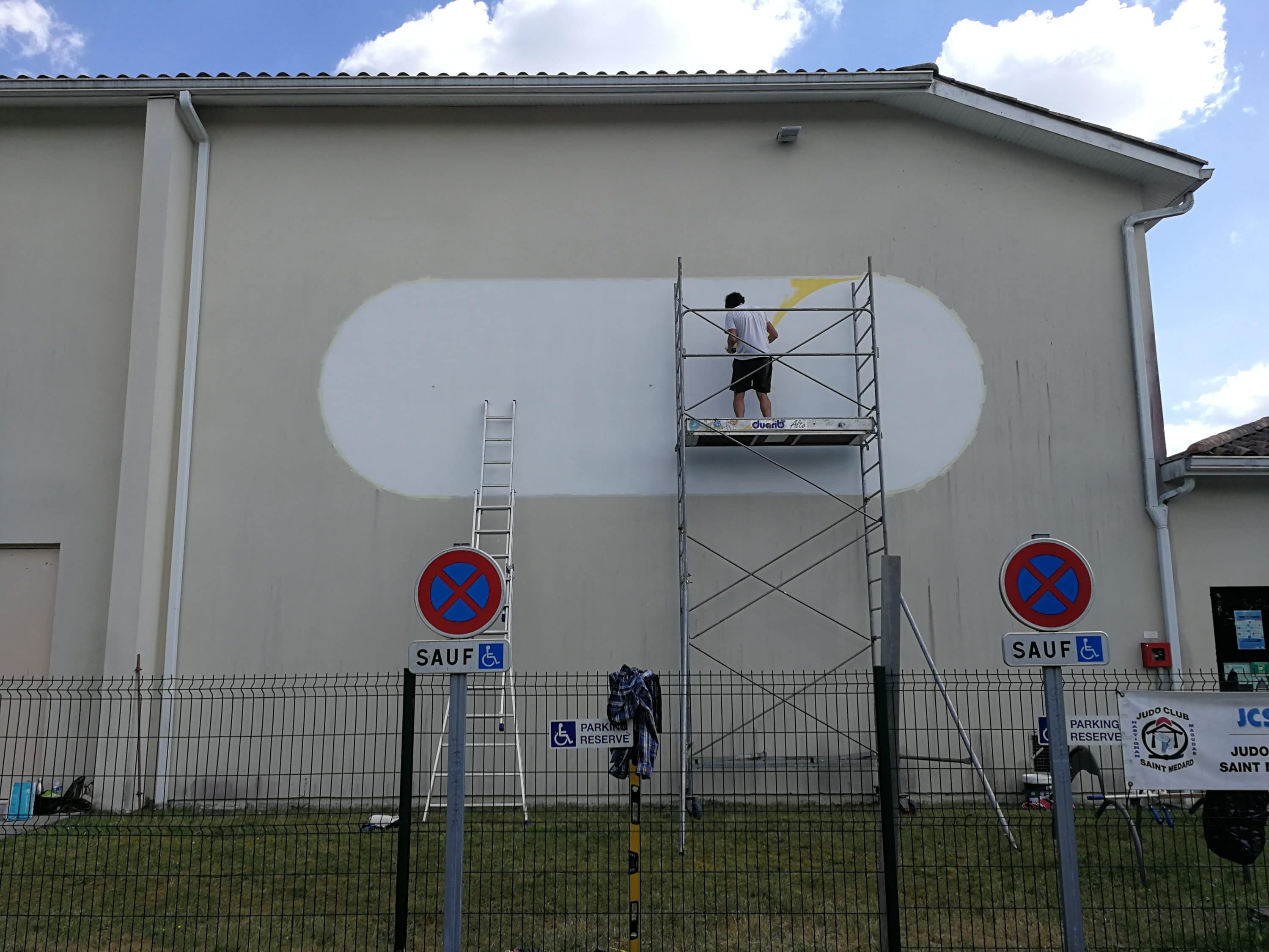 Sébastien Thébault réalise Acrylic Horizon pour la Garonne commence ici
