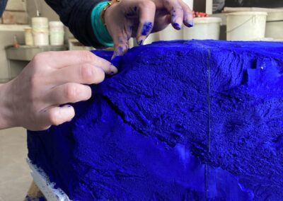 Résidence Encore à la traine avec Pauline Castra, dans les ateliers de Pastels Girault.